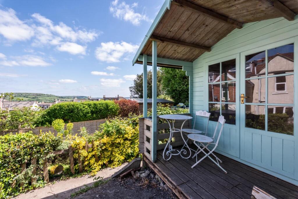 5 Solsbury View, Bath BA1 6HT-15.jpg