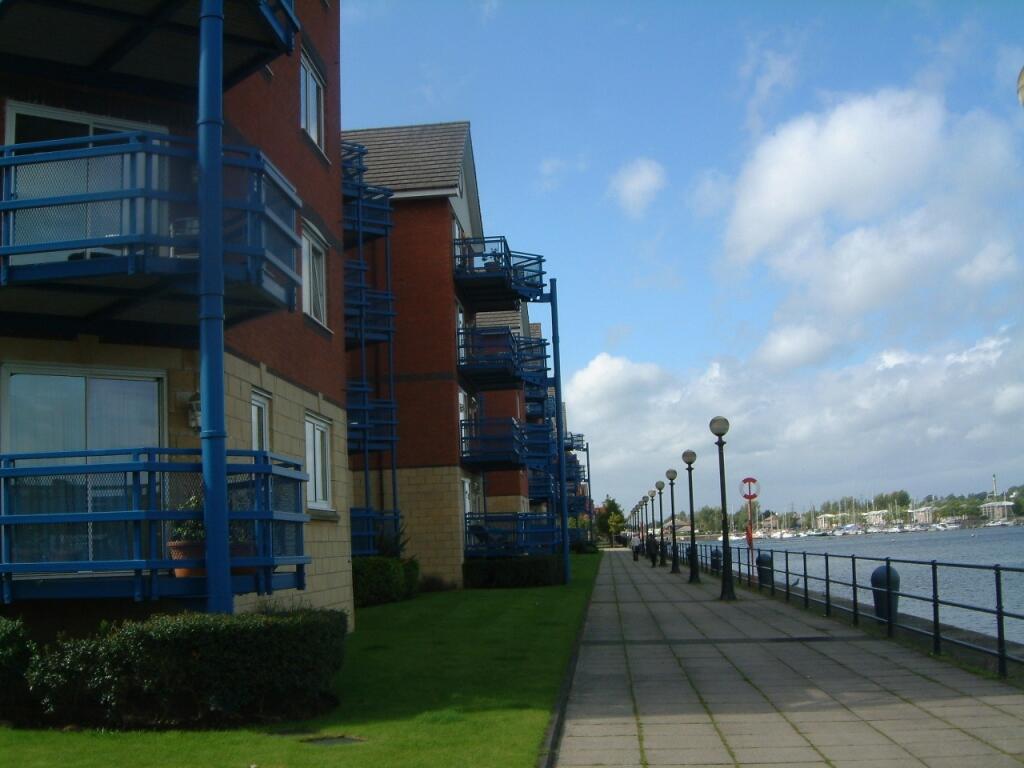 Photograph 19