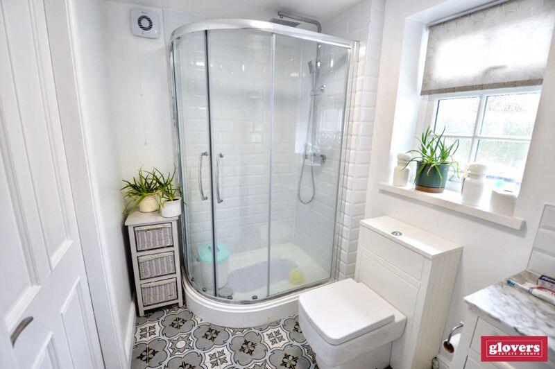 DOWNSTAIRS SHOWER ROOM
