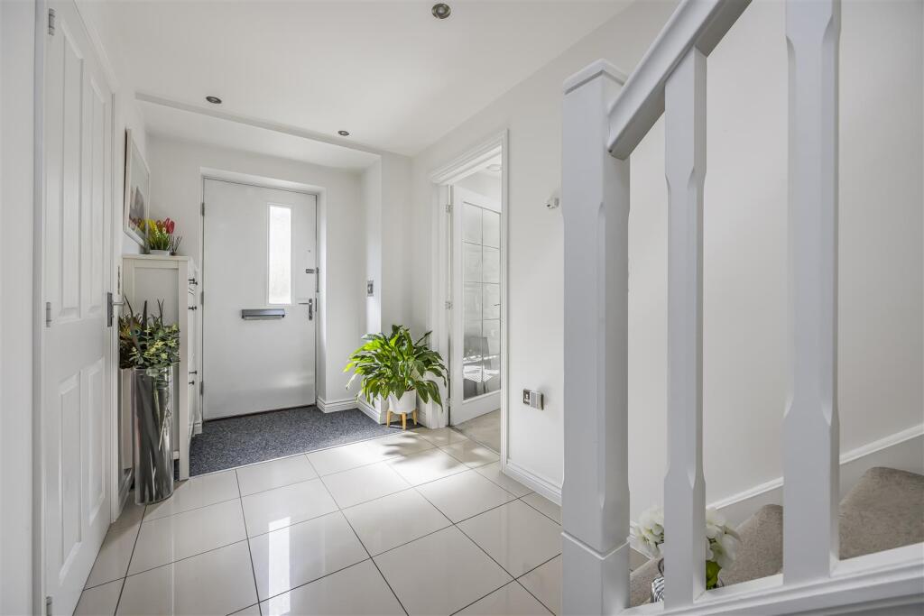 24 Angus Way, Waterlooville-PorticoMarketing-SoldB