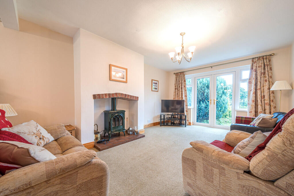 Living/ Dining Ro...