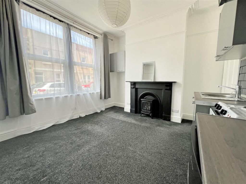 14 - Block of Flats for Auction, St Pauls, Bristol