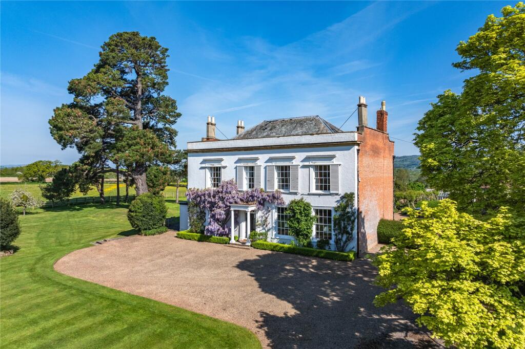 Garden Setting