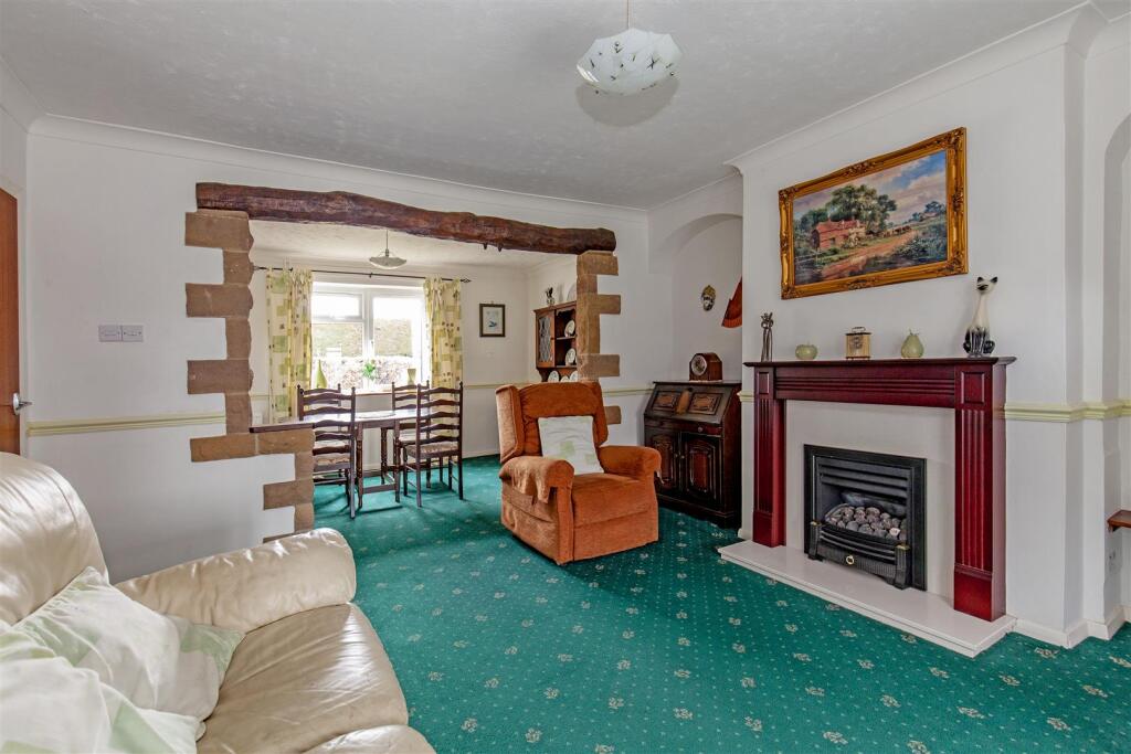 Reception Room-3.jpg