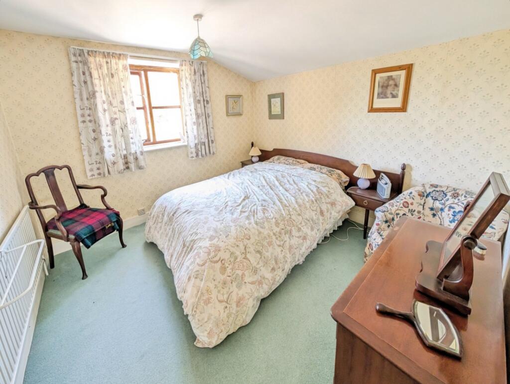 pbox-bedroom-322449.jpg