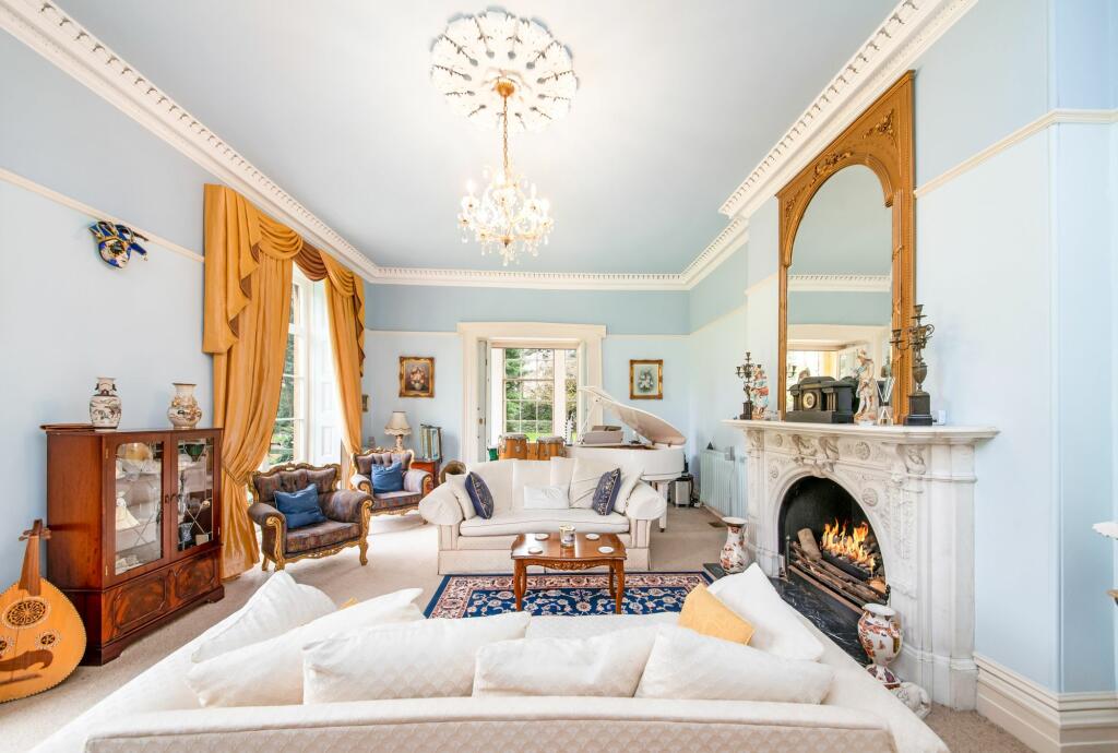 DRAWING ROOM