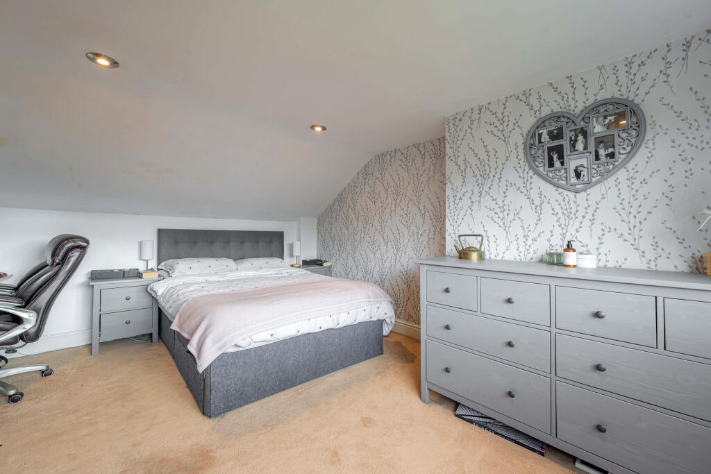 Oldfield Road 02092 