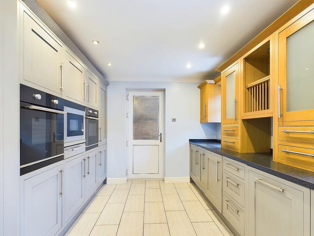 CAM03582G0-PR0065...