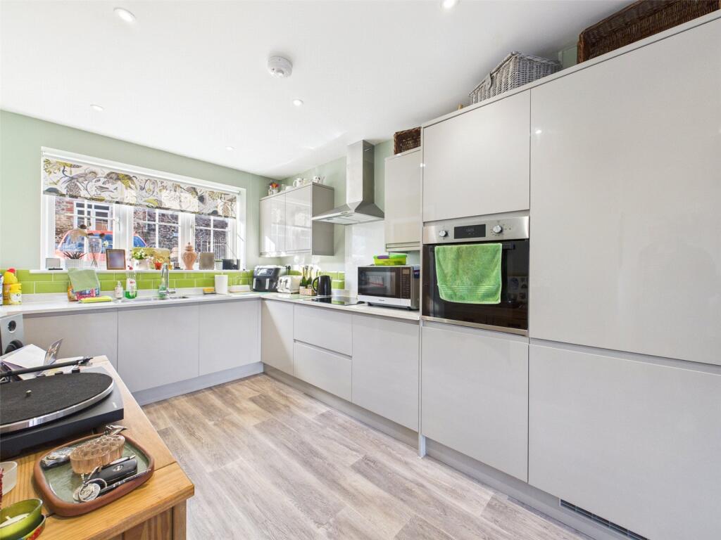 Belle Vue Close, Holsworthy, Devon