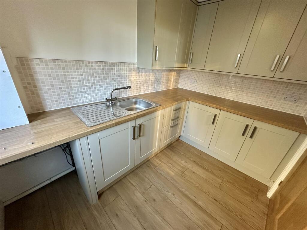 Bramleys Estate Agents - Bullace Trees Lane -  (23