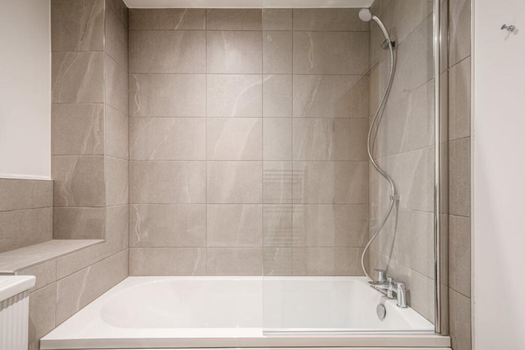 Woodseer St 28 F5  22.jpg