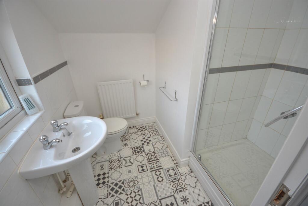 Bedroom One En Suite