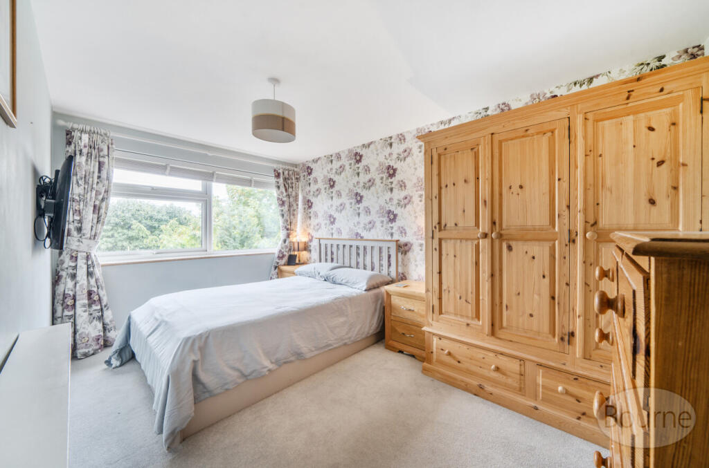 b5721777-762c-4ed...