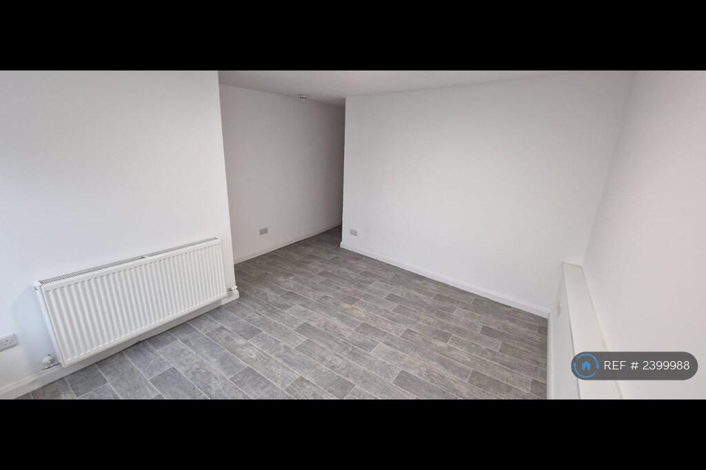 Room 4