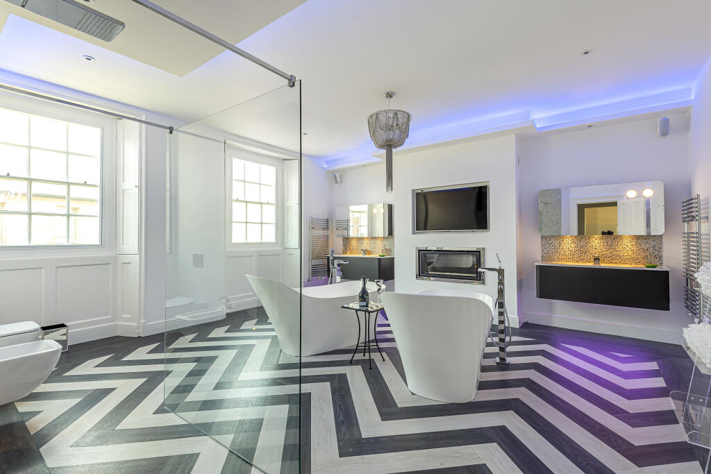 5f18309f70443-620639  (9).jpg