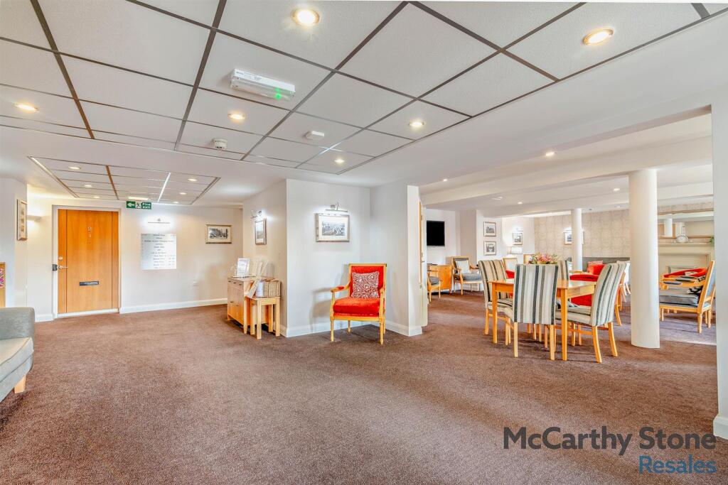 8663728-interior24-800.jpg