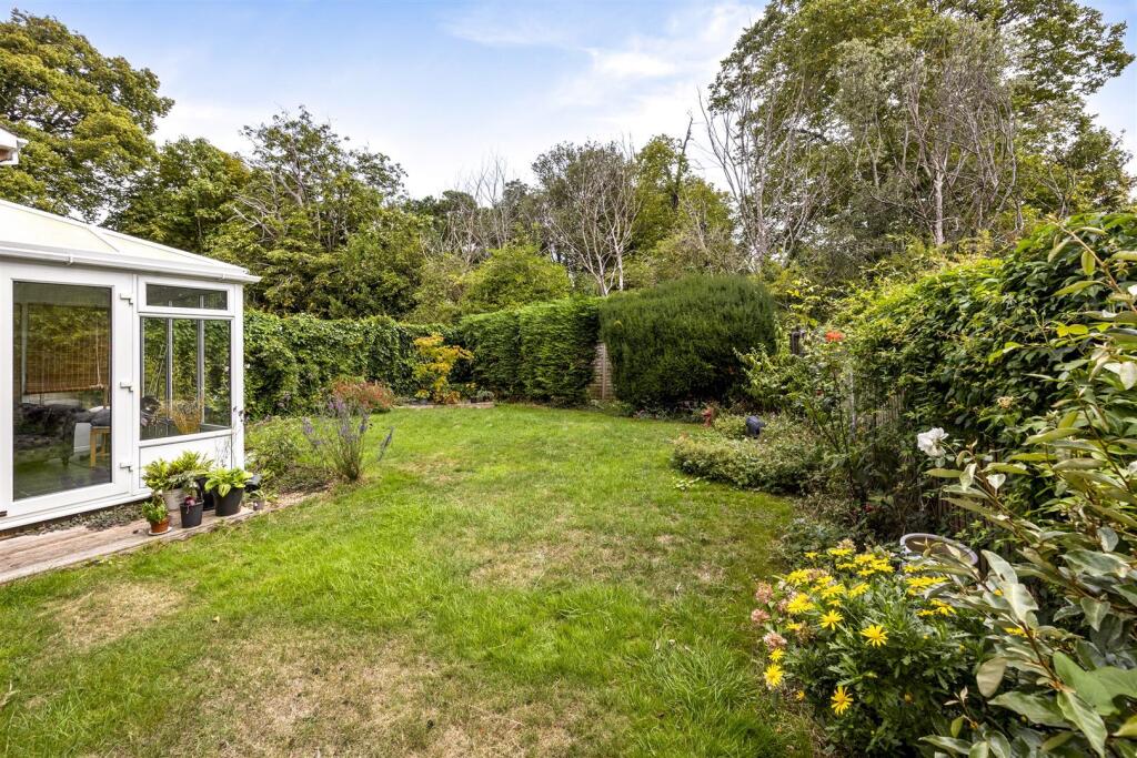 Vicarage Fields, 14-016.JPG