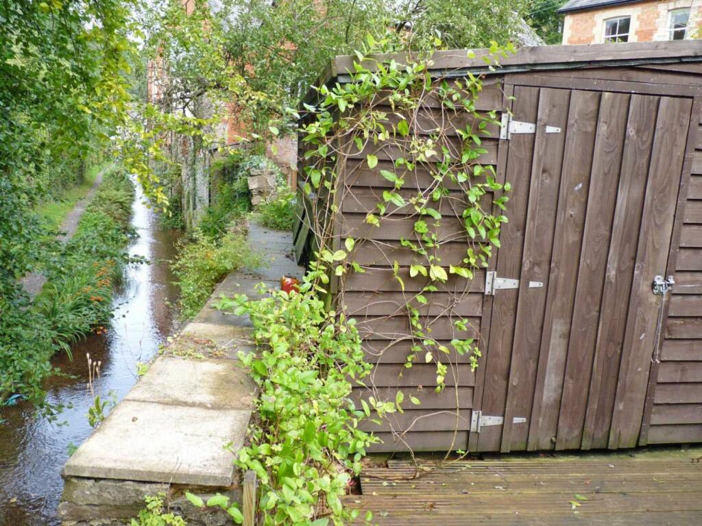 Dulverton Seddons