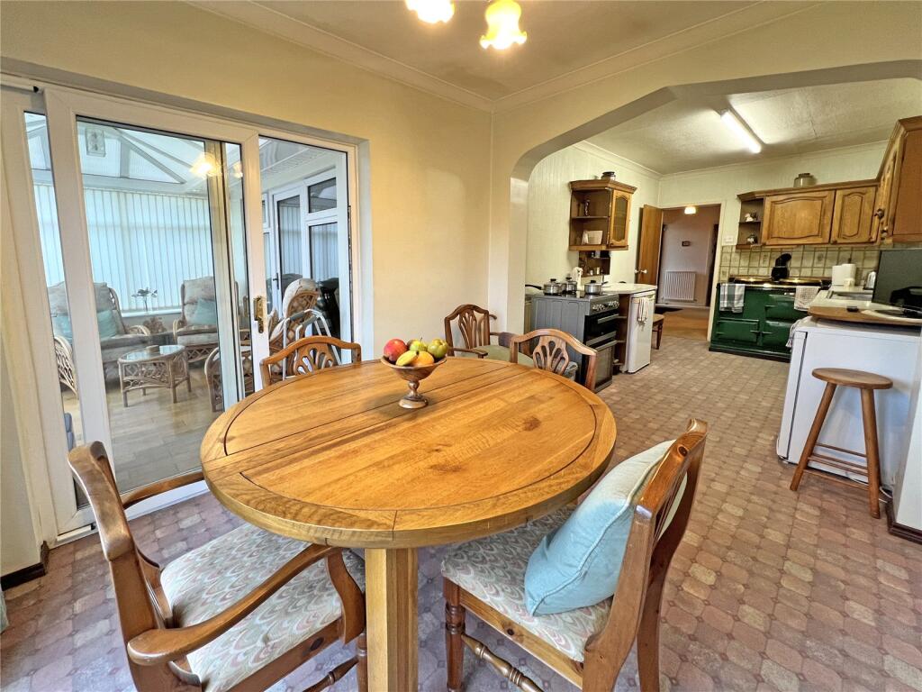 Broomfield Road, Admaston, Telford, Shropshire, TF5