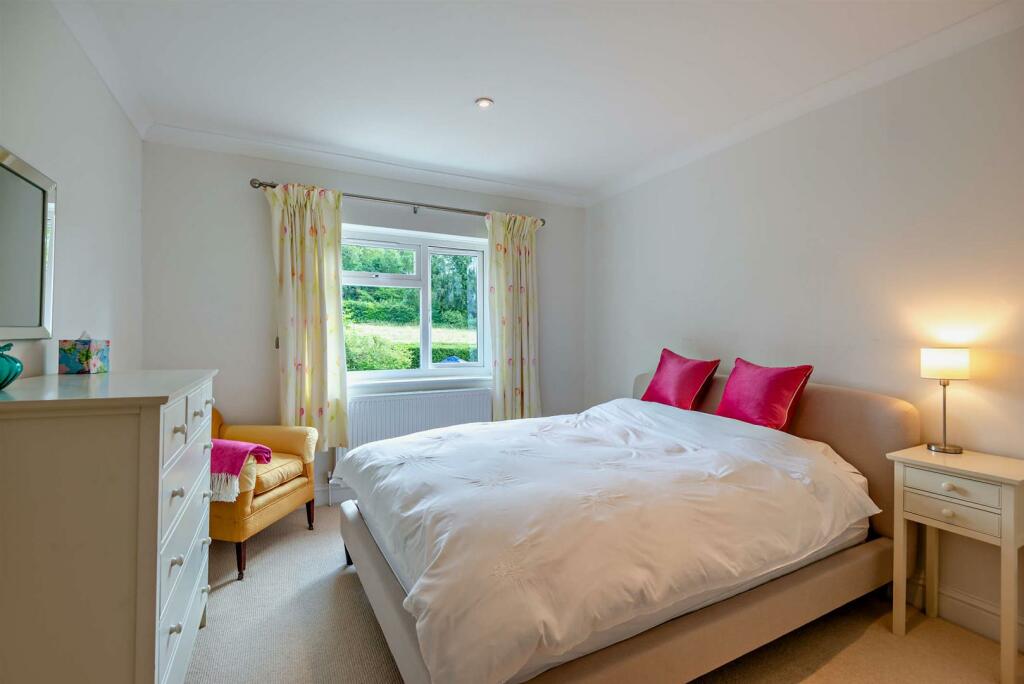 8559725-interior10-800.jpg
