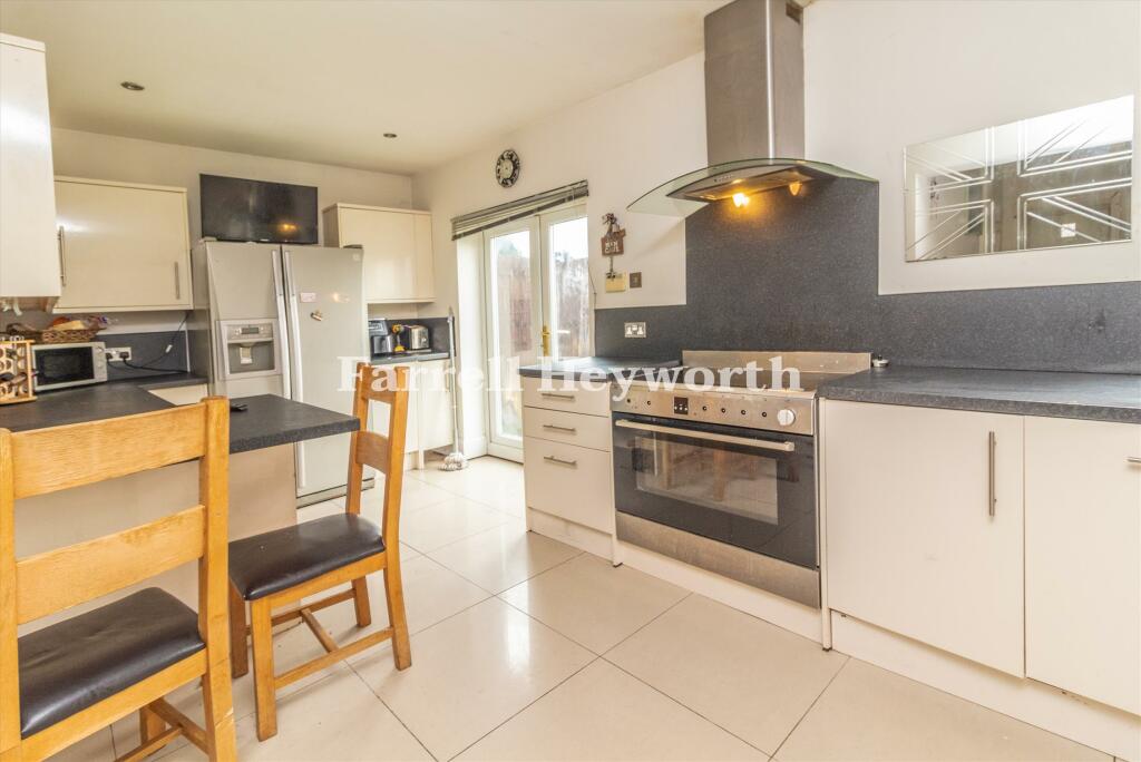 Breakfast Kitchen im