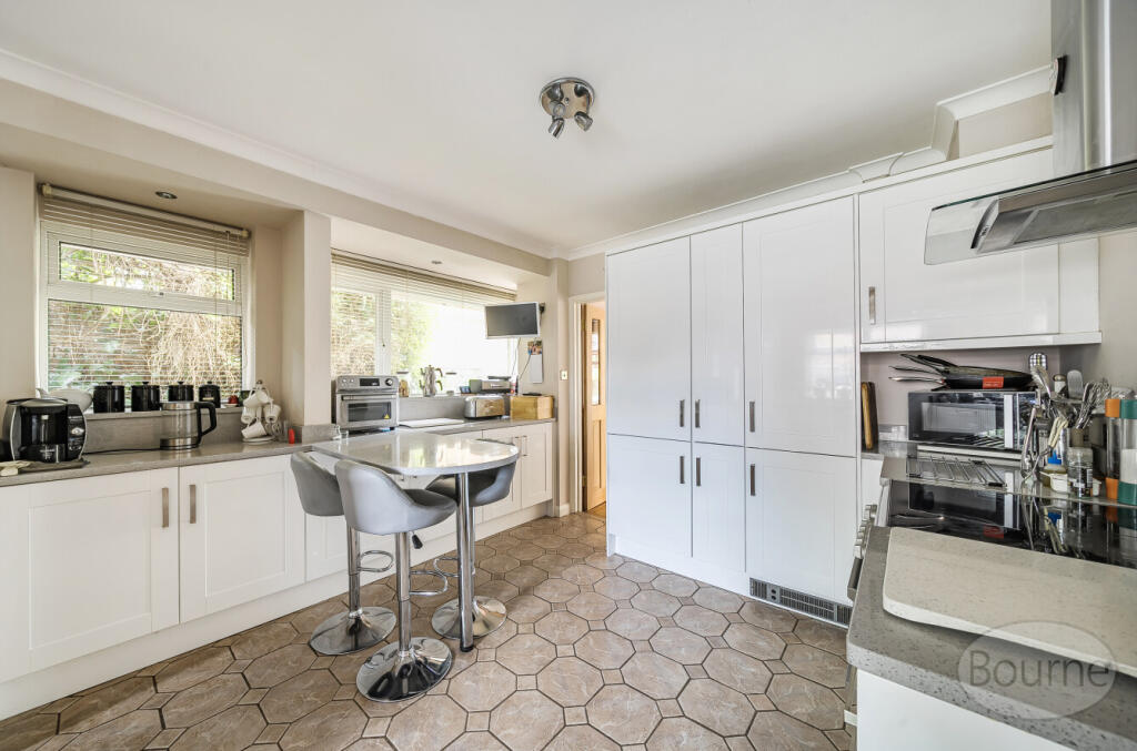 db94256f-741f-489...