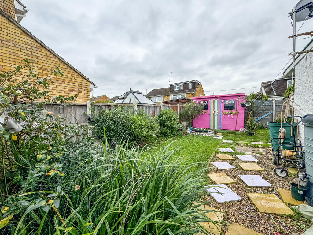 side garden