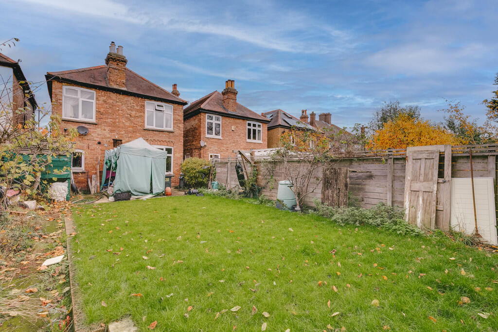 20 Grecian Cresce...