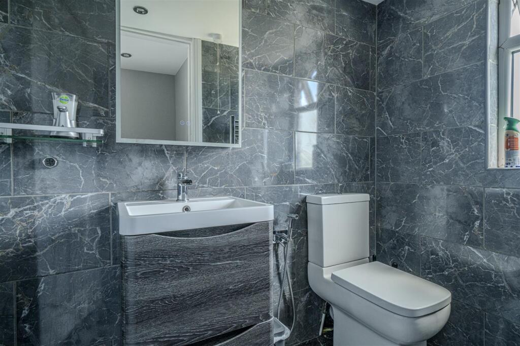 En-suite Room