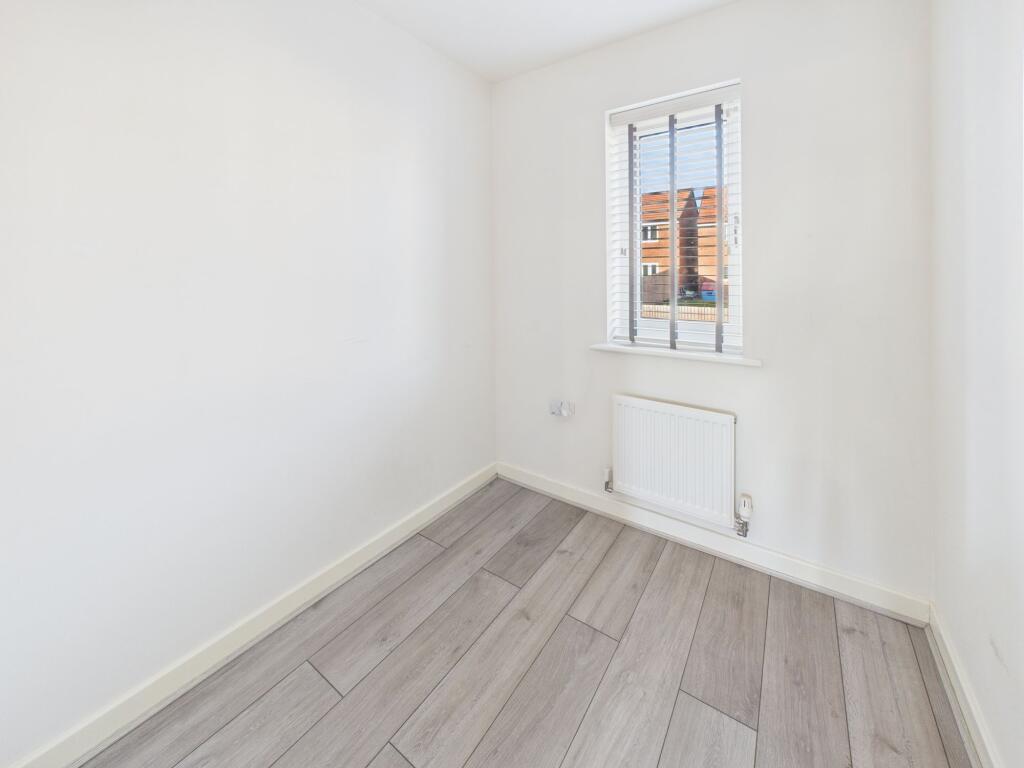 Bedroom Five/Office