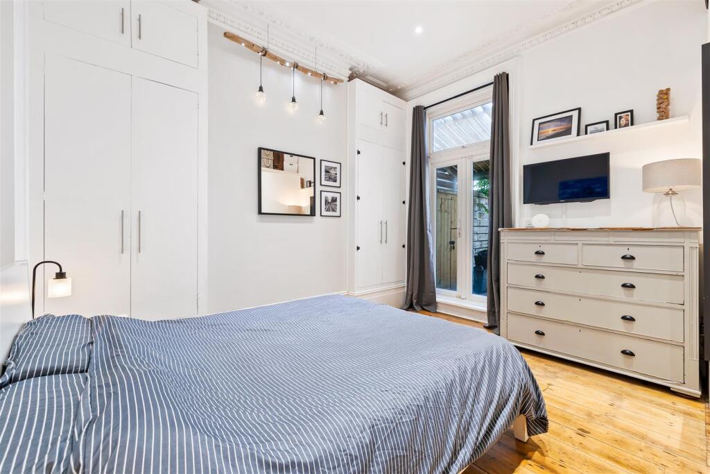 Flat 1, 47 Westbourne Villas Full Res-4.jpg