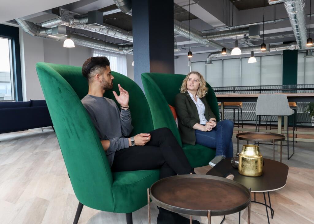 Reading (2) -  20...