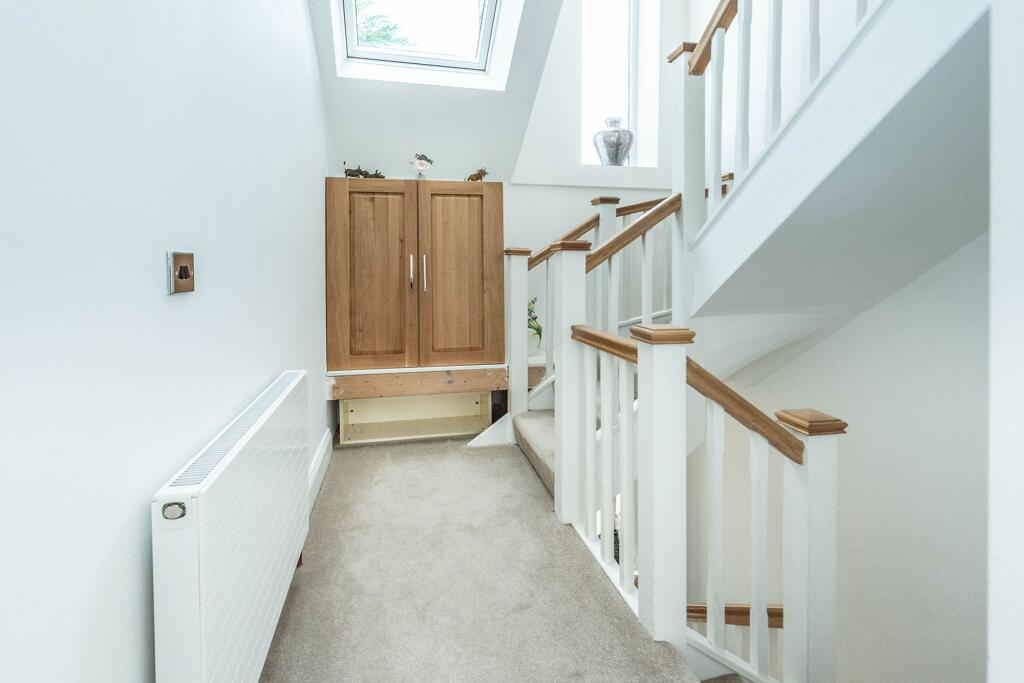 ENTRANCE HALLWAY AND LANDINGS