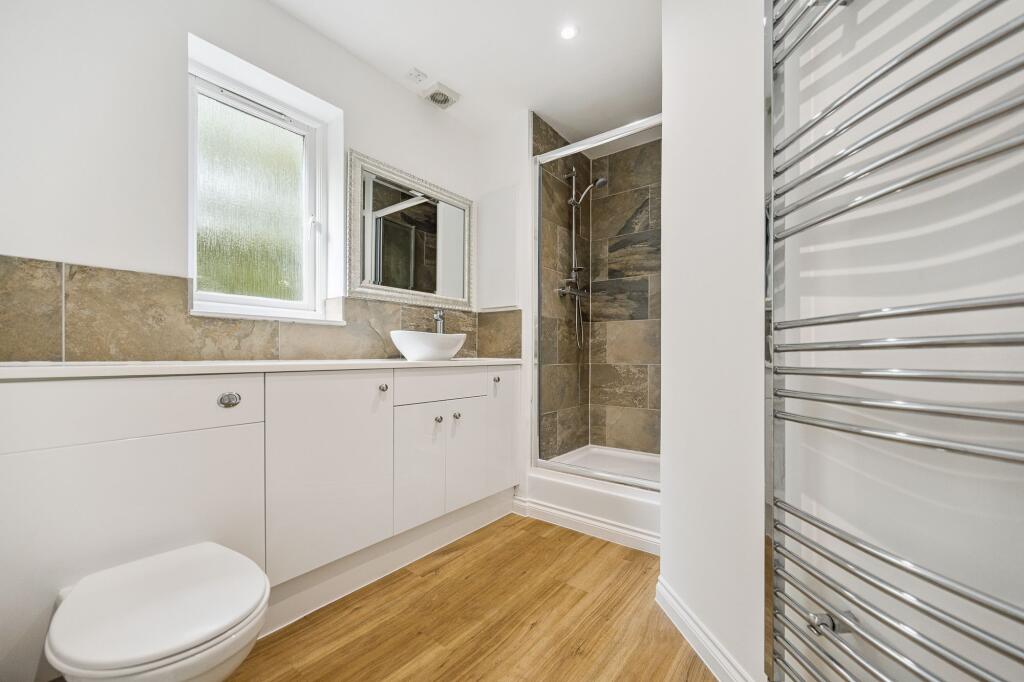 Bedroom One En Suite