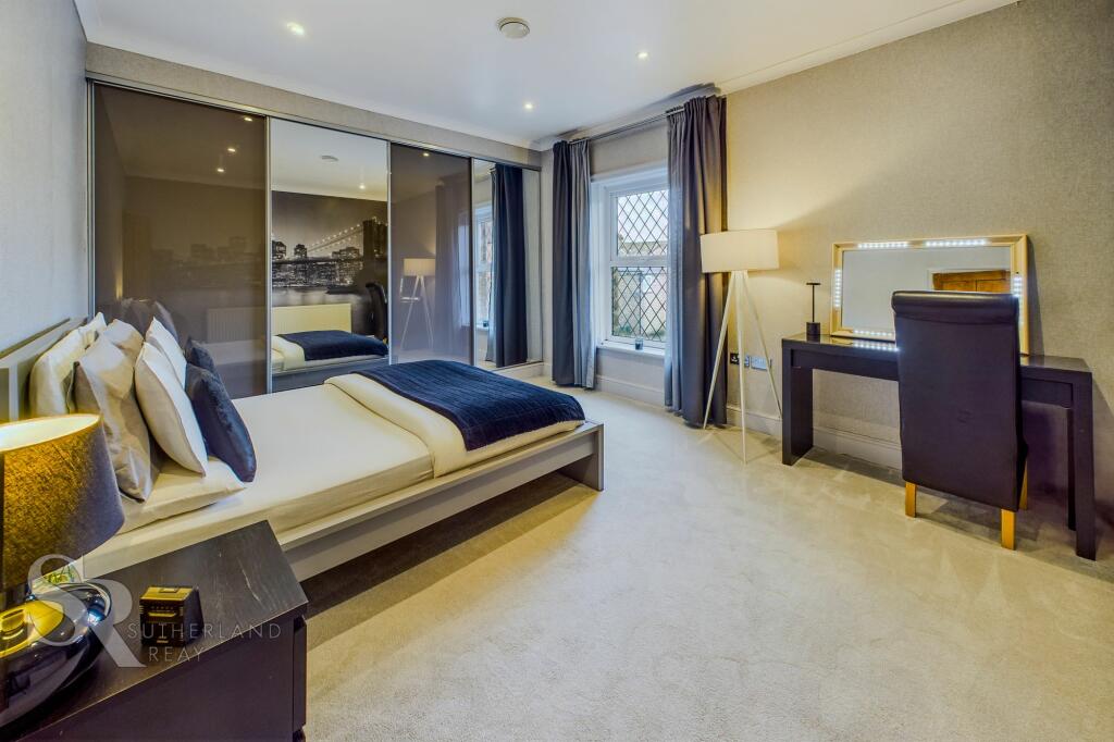 Main Bedroom