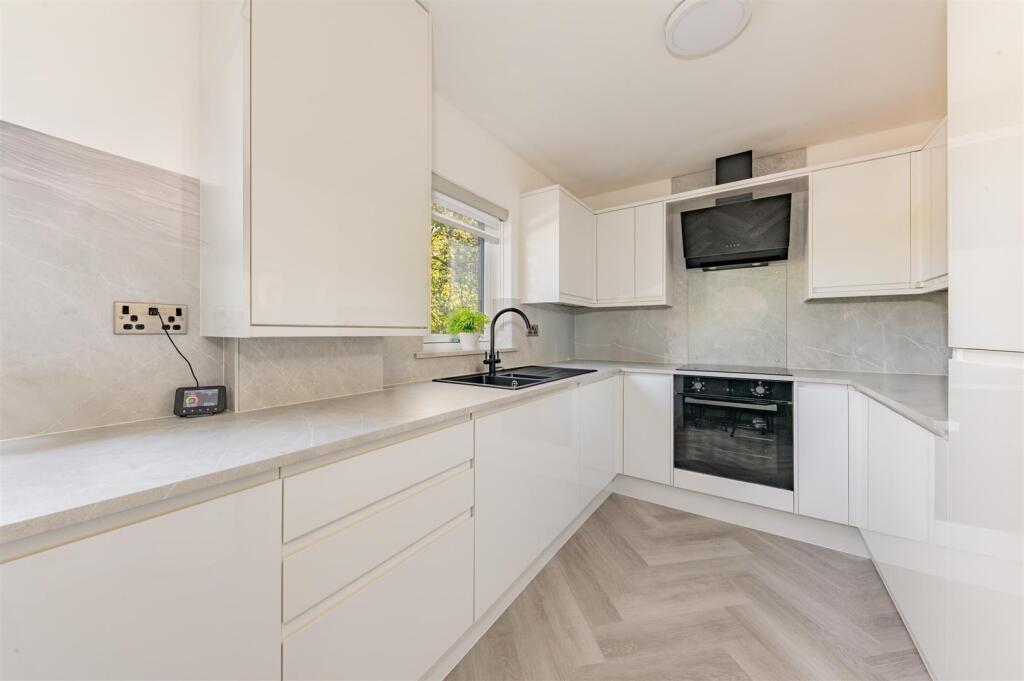 119D Arbroath Road Dundee-4.JPG