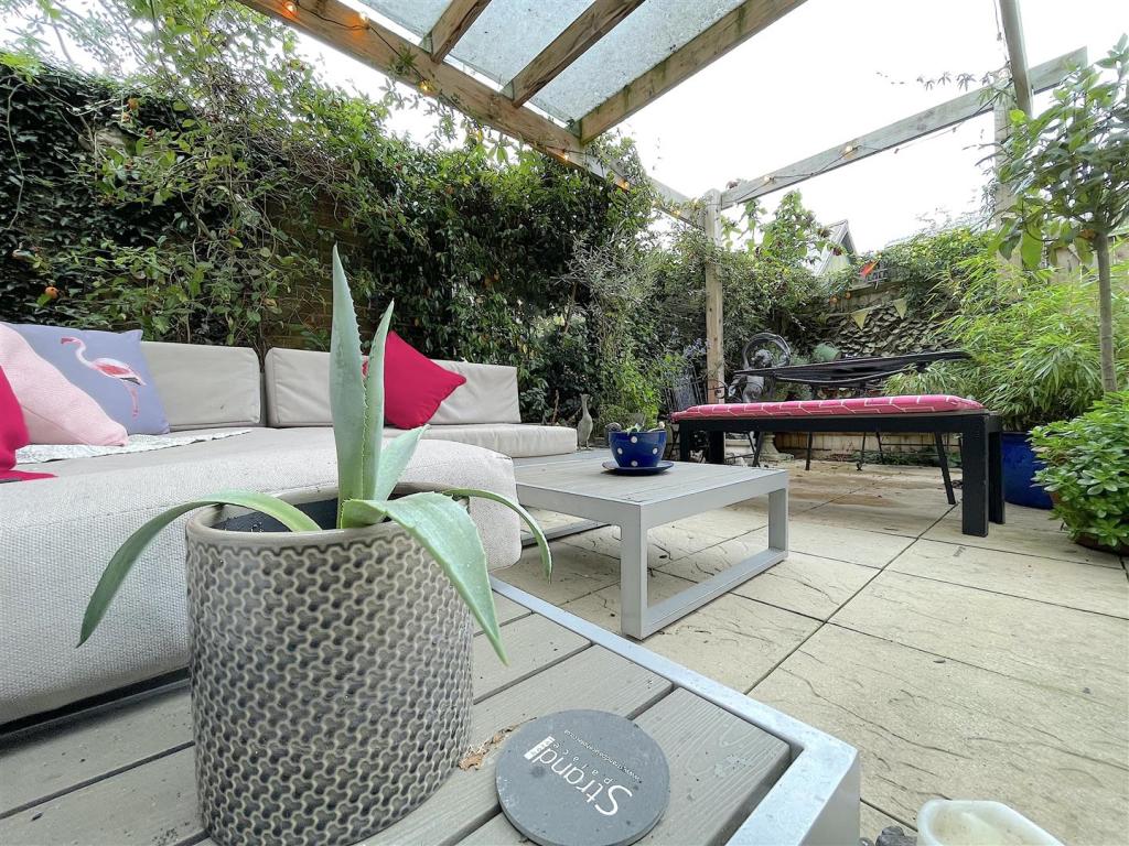 Garden (4).jpeg