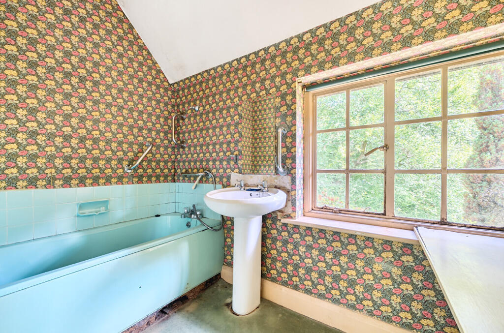 1344581-13-68b05b...