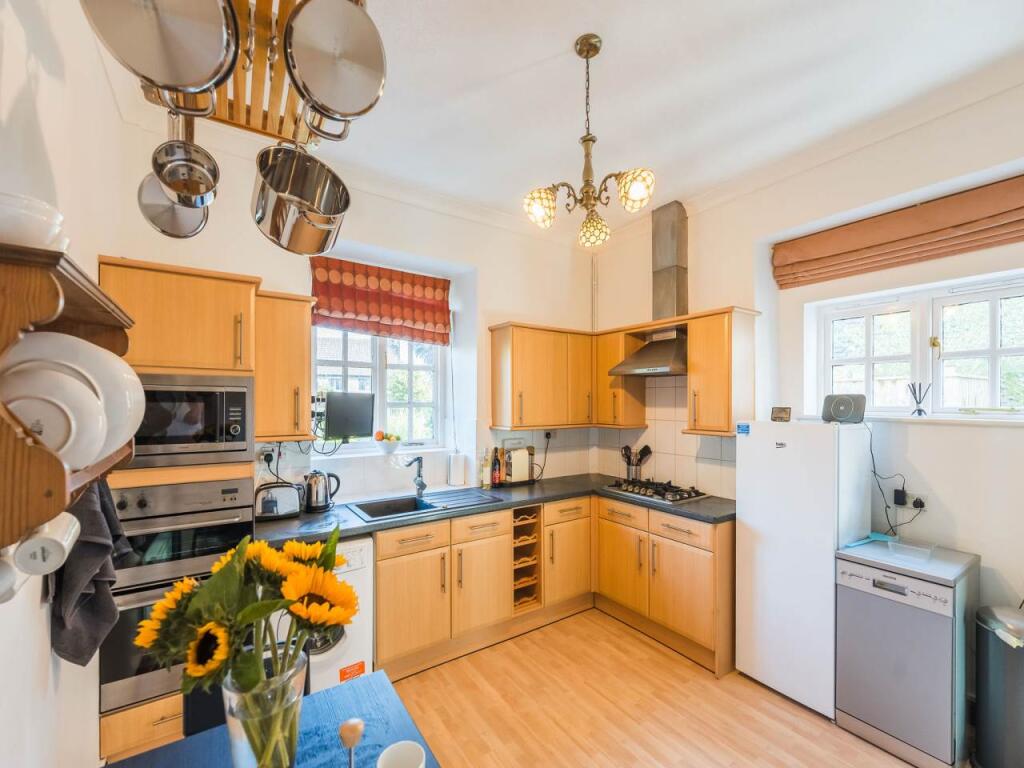 Kitchen 1