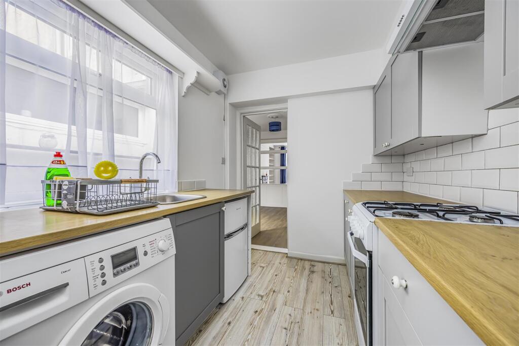 63 Oxford Road, Southsea-PorticoMarketing-Arden&amp;Wa