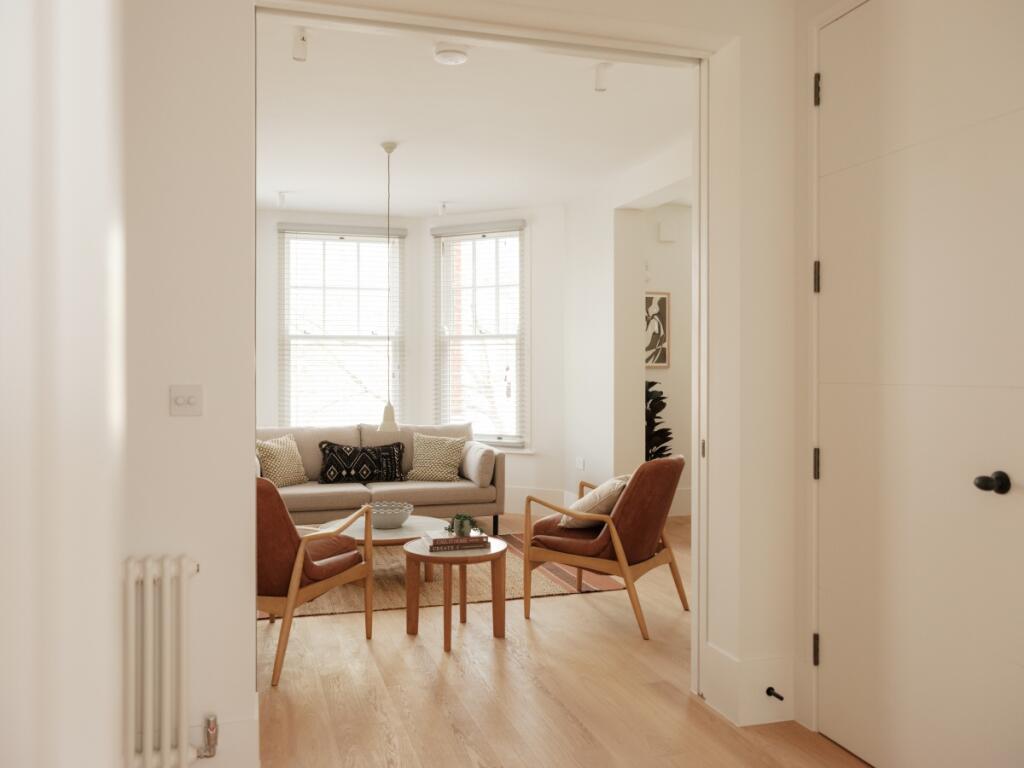 Connaught Mansions_F
