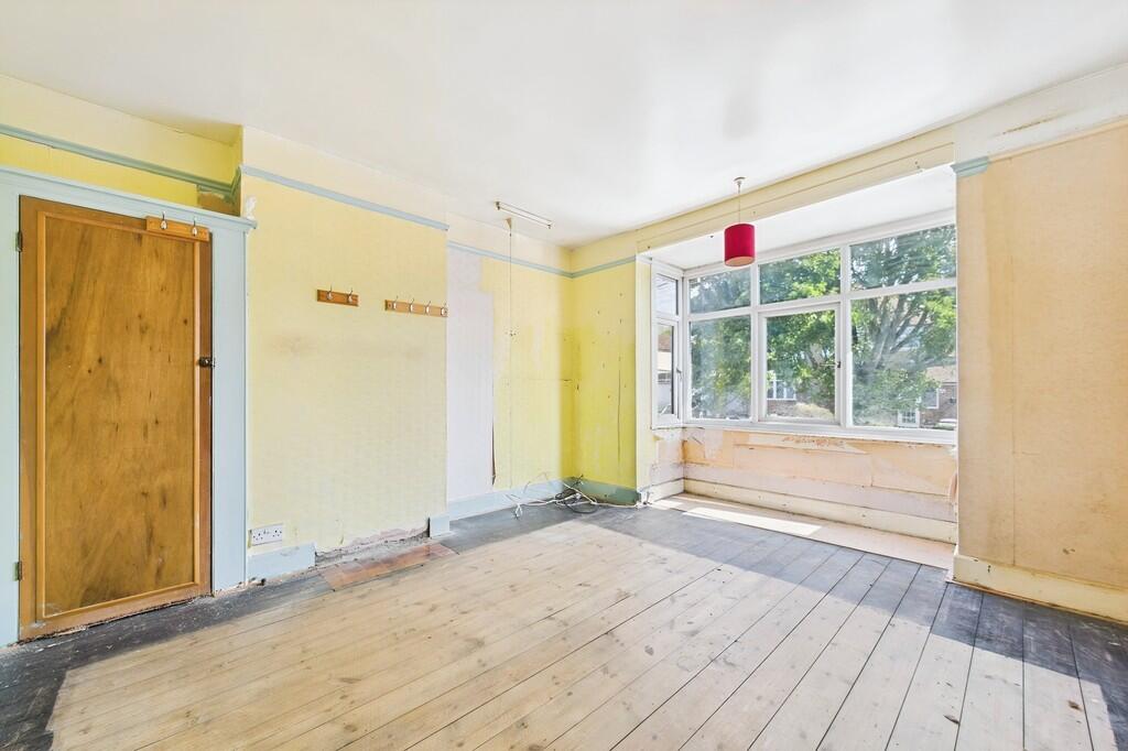 5378aebf-CAM01085...