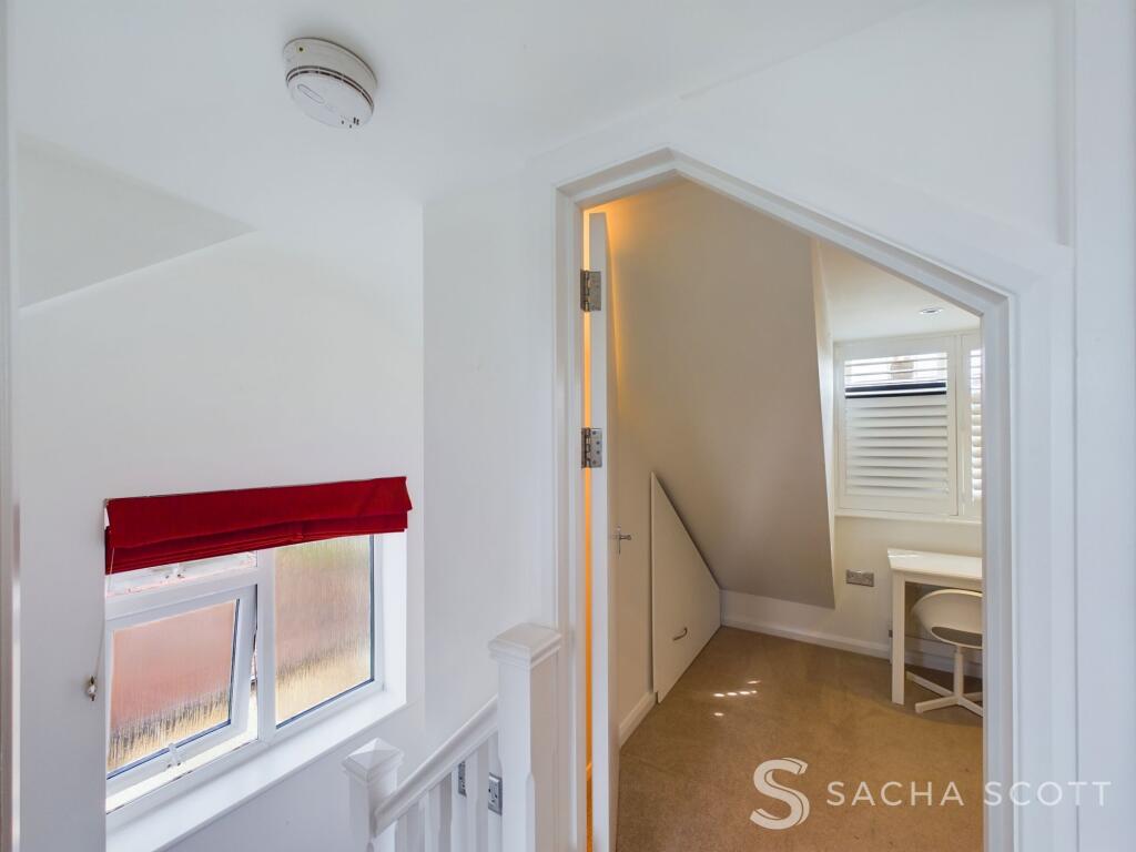 2nd Floor Landing Area