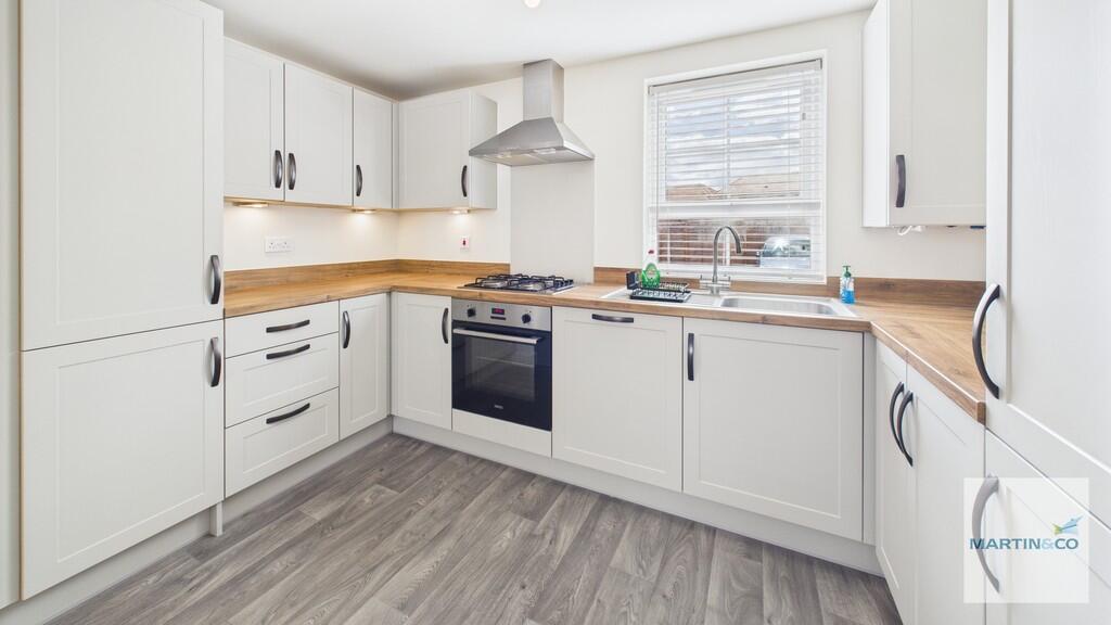 CAM03663G0-PR0172...