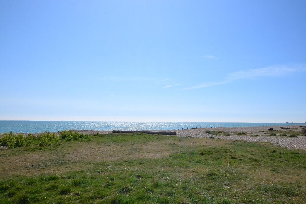 Beach &amp; Views (3)