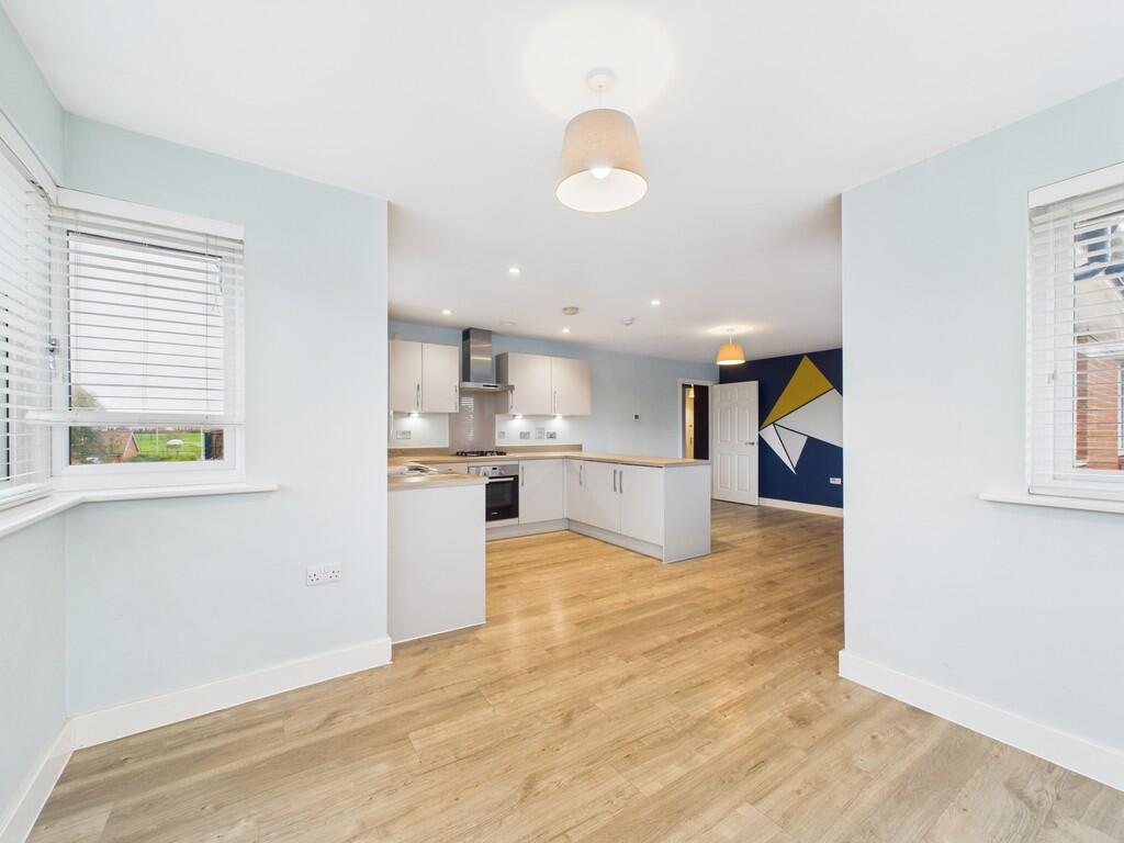 Dining to Kitchen