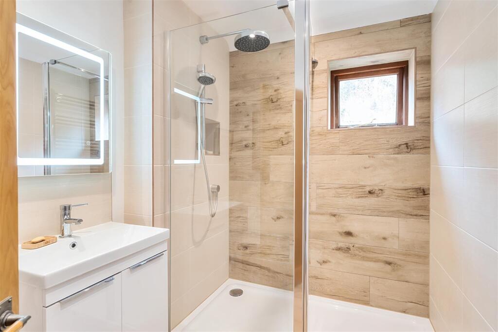Family shower room