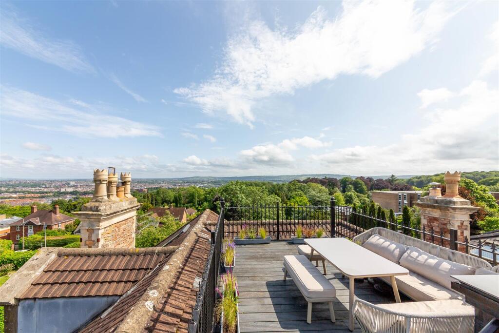 Bannerleigh House (10).jpg