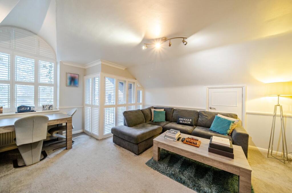 Davidson Frost-Wellings, DFW, Cargrey House, Livin