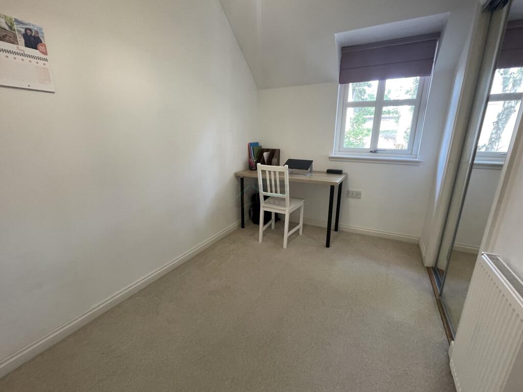 Bedroom 2a.JPG